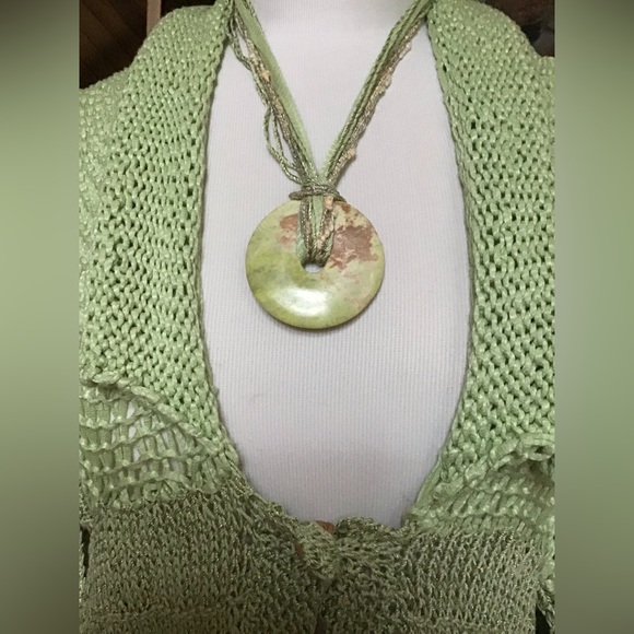 Handmade Stone Ribbon Ties Necklace - Picture 1 of 3